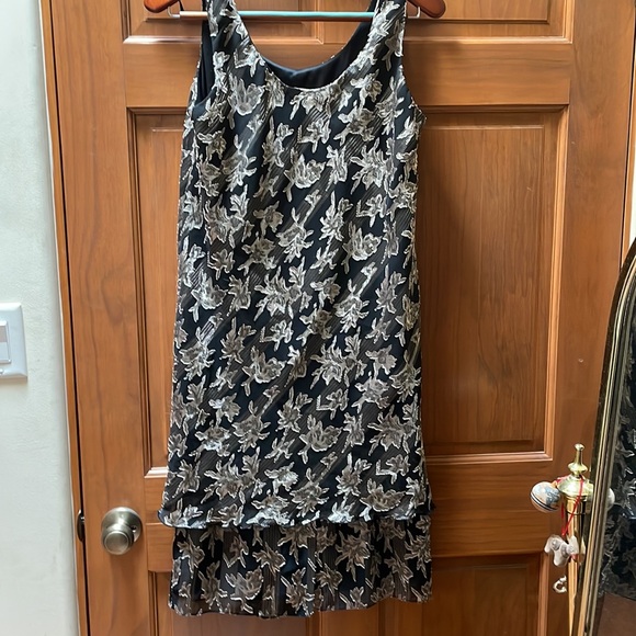 Jeffrey and Dara Evenings Vintage Dress - Picture 2 of 8